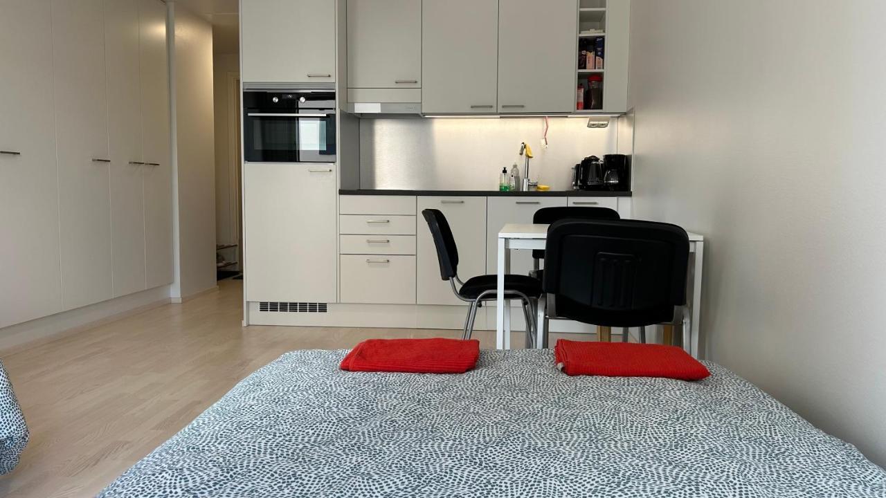 Entire Apartment Near Helsinki Airport In Kivistoe Vanda Eksteriør bilde